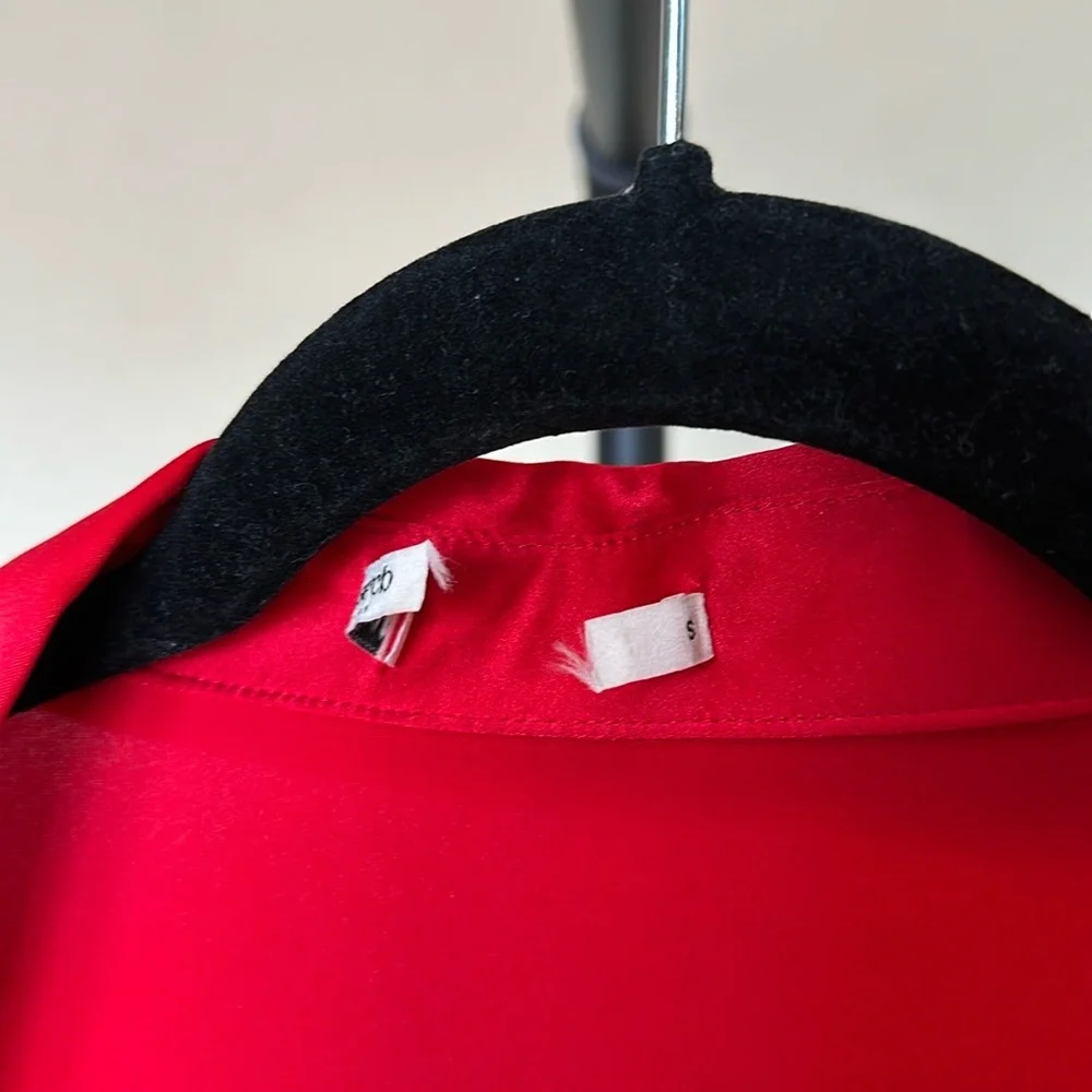 HOUSE‎ OF CB 'Laraine' Cherry Silk Blouson Top NWOT size S